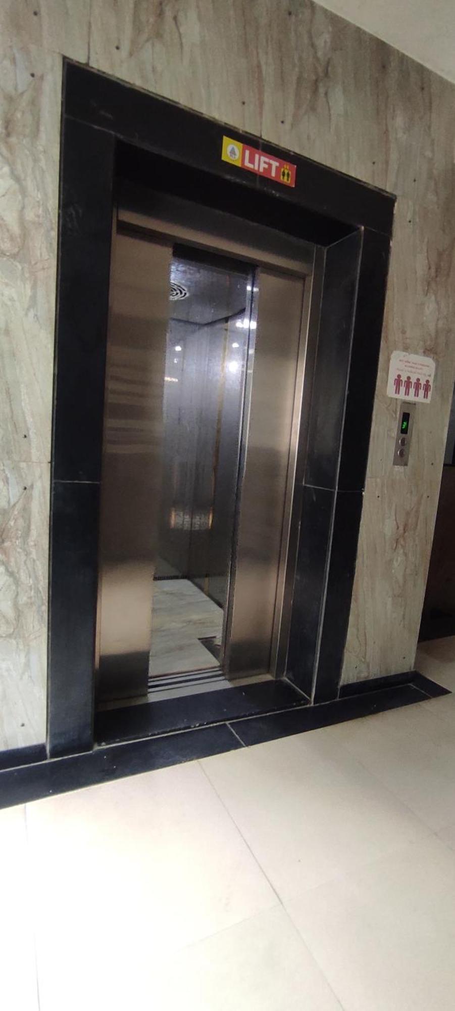 Hotel Earth Inn, Subhash Bridge, Rto Circle, Ahmedabad Luaran gambar