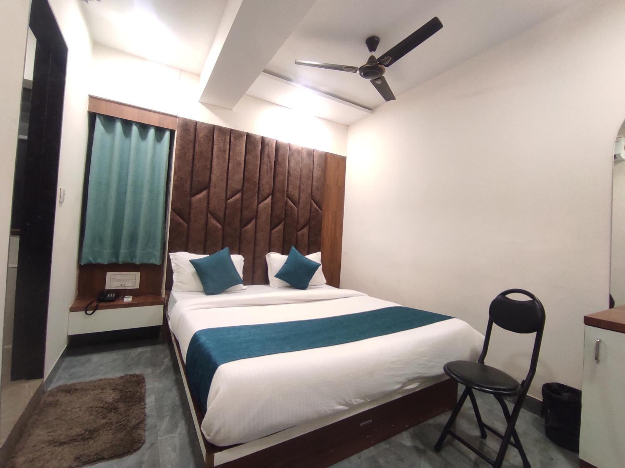 Hotel Earth Inn, Subhash Bridge, Rto Circle, Ahmedabad Luaran gambar